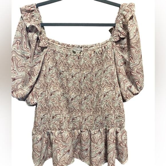 Sweet Rain Swirl Blouse Women’s Plus Size 3X Smocked Puff Short Sleeve Gorgeous - Picture 1 of 8